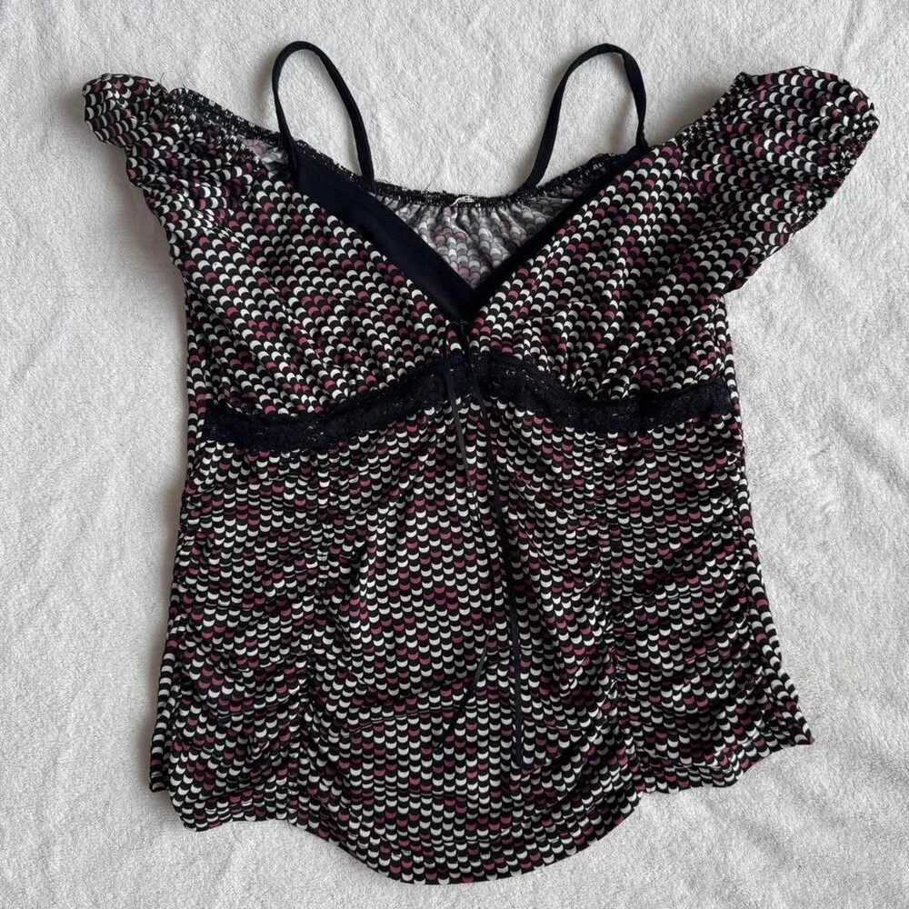 Y2K Patterned Tank Top - Picture 4 of 7